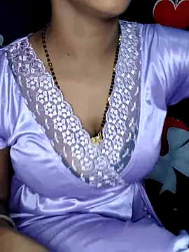 Snapshot of Hot_lady234 chatting on May 2026 04:18:01 AM Hot lady234 online show from May 2026 04:18:01 AM