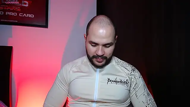 Axel Dominus online show from April 2026 03:11:02 AM