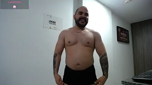 Axel Dominus online show from July 2026 07:05:01 AM