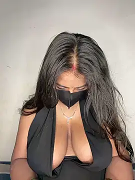 hot8178 online show from May 2026 04:13:02 PM