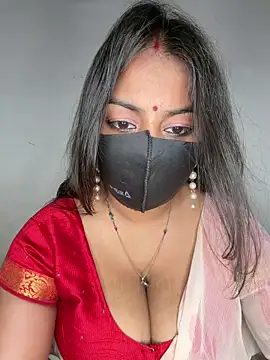hot8178 online show from May 2026 06:00:02 AM