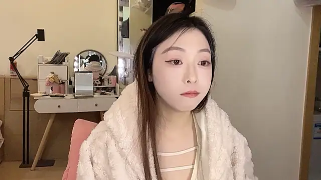 Lucky guoguo1 online show from March 2026 05:36:02 PM
