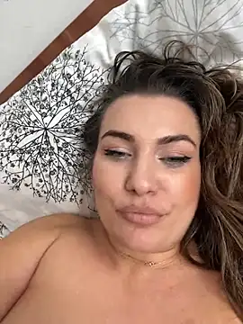 SweetCurvess online show from April 2026 12:12:02 PM