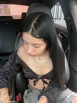 afrodita pinkk online show from March 2026 03:45:01 PM