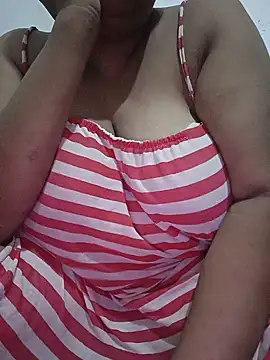Snapshot of anjupere chatting on July 2026 01:06:01 PM anjupere online show from July 2026 01:06:01 PM