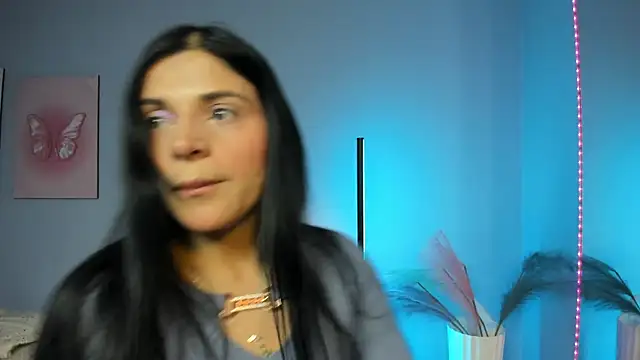 Rachel Wren online show from July 2026 07:55:02 PM