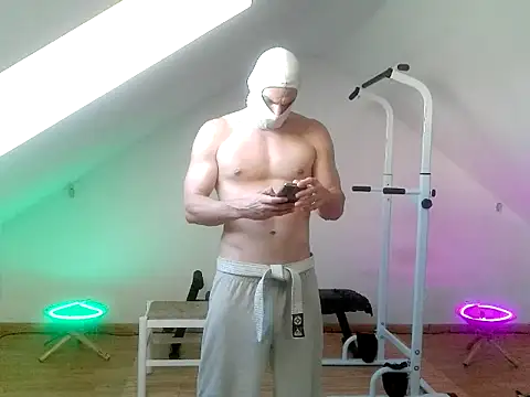 NinjaLaser online show from May 2026 07:14:01 PM