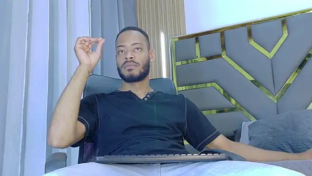 Oliver bigblack cock online show from March 2026 06:32:02 PM