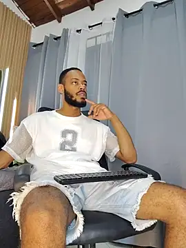 Oliver bigblack cock online show from April 2026 06:01:01 PM