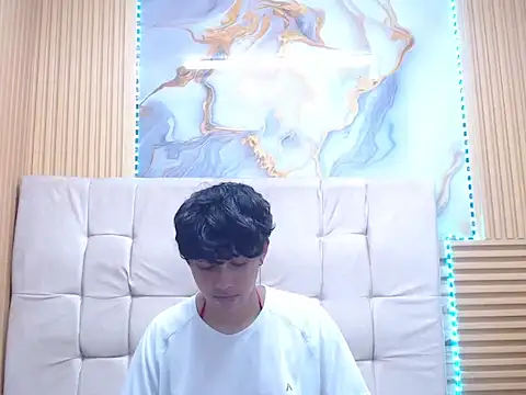 mauren icarus online show from March 2026 08:36:01 PM