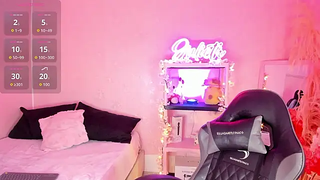 Julieth Caandy online show from March 2026 11:44:01 AM