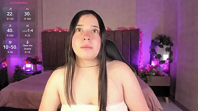 Julieth Caandy online show from July 2026 11:53:01 AM