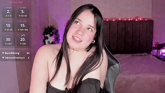 Julieth Caandy online show from July 2026 06:20:01 PM