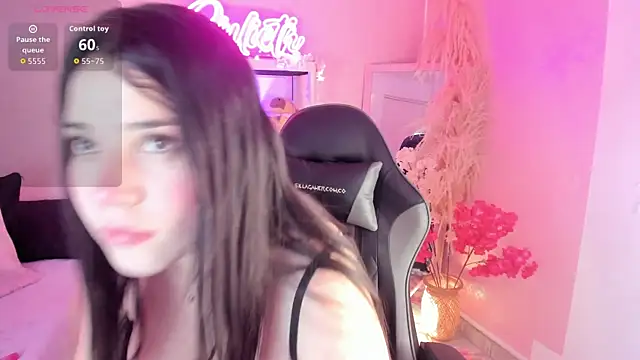 Julieth Caandy online show from March 2026 11:41:01 AM