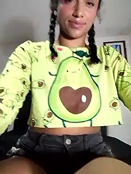 KattyBerryX online show from May 2026 12:04:01 AM