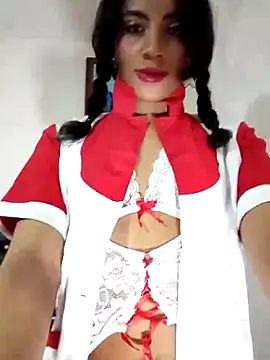 KattyBerryX online show from April 2026 06:11:01 PM