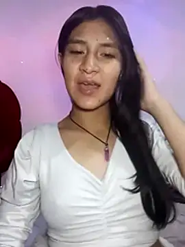 Snapshot of KarolaMendez chatting on July 2026 01:30:02 AM KarolaMendez online show from July 2026 01:30:02 AM