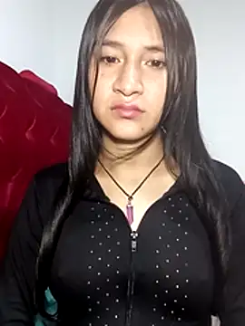 Snapshot of KarolaMendez chatting on July 2026 12:11:01 AM KarolaMendez online show from July 2026 12:11:01 AM