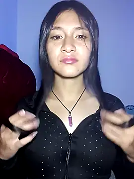 Snapshot of KarolaMendez chatting on June 2026 11:49:01 PM KarolaMendez online show from June 2026 11:49:01 PM