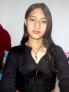 KarolaMendez online show from May 2026 12:27:02 AM