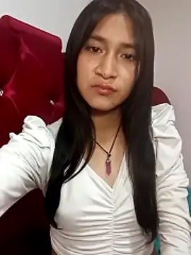 KarolaMendez online show from April 2026 09:21:01 PM