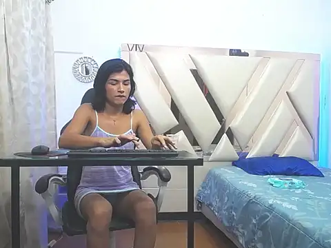 Madisson jones online show from March 2026 11:27:01 AM