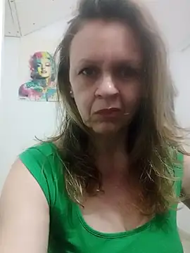 Snapshot of Liakan_3 chatting on April 2026 05:30:01 AM Liakan 3 online show from April 2026 05:30:01 AM