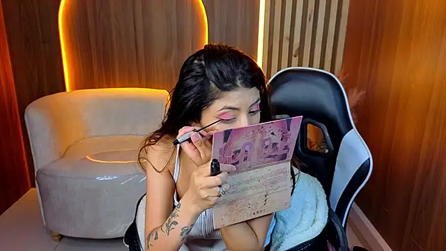 Lia queen tx online show from July 2026 03:24:01 AM