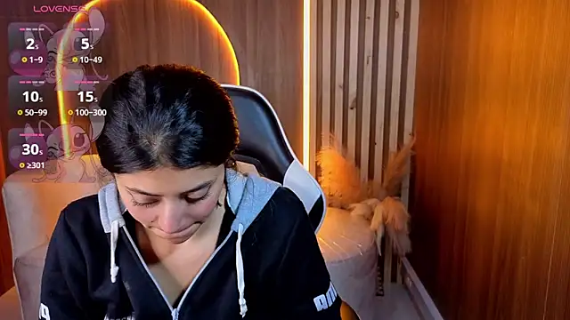 Lia queen tx online show from May 2026 03:03:01 AM