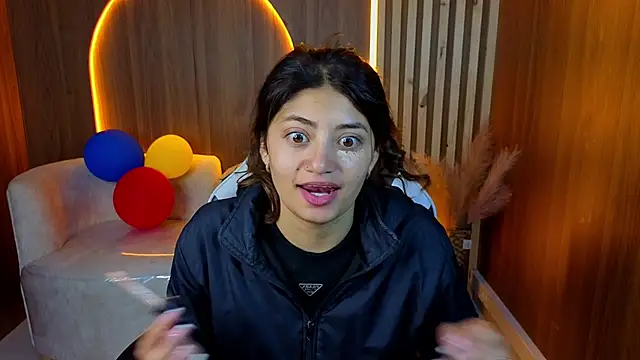Lia queen tx online show from July 2026 03:07:01 AM