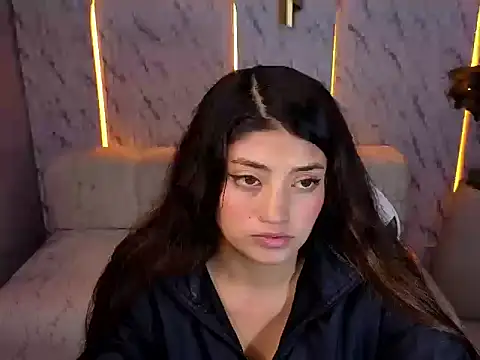 Lia queen tx online show from March 2026 02:57:01 AM