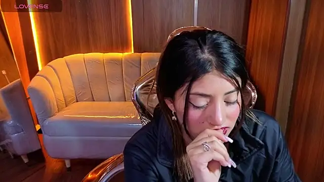 Lia queen tx online show from April 2026 03:07:02 AM