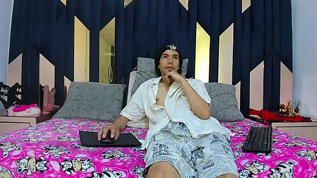 KikyoAndDrey online show from April 2026 02:21:01 PM