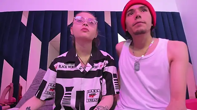 KikyoAndDrey online show from March 2026 02:50:02 PM