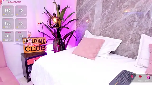 Megan Stein online show from April 2026 08:25:02 PM