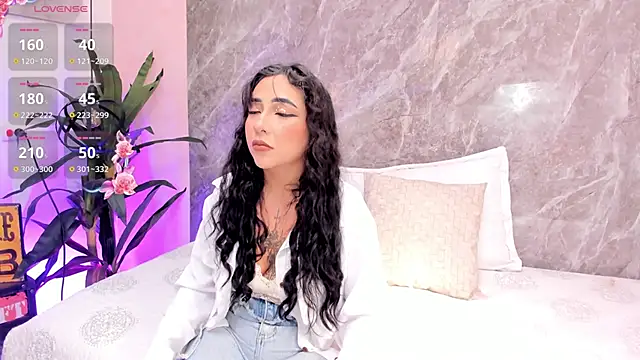 Megan Stein online show from May 2026 08:39:01 PM