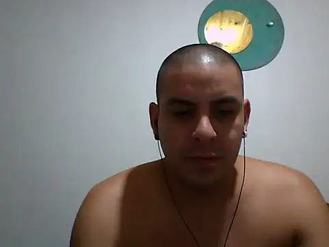 Matiasadventurexxx online show from March 2026 10:59:01 PM