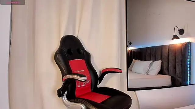 selena  smith1 online show from March 2026 06:20:01 AM