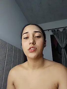 isabellaHill2 online show from July 2026 04:53:01 AM