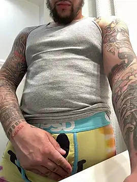 bigpappiii09 online show from May 2026 06:27:02 PM