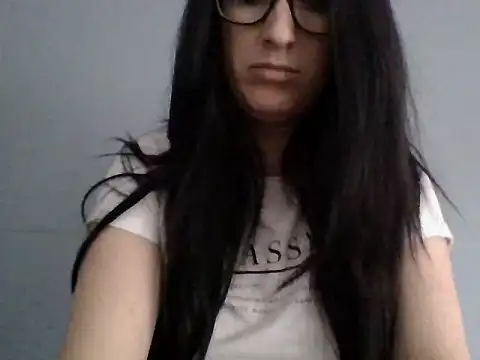 TheVictoriaWolf online show from April 2026 01:37:01 PM