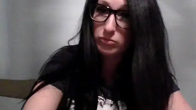 TheVictoriaWolf online show from March 2026 12:11:01 AM