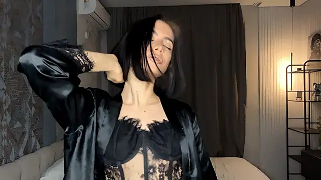 EhtelVesperman online show from March 2026 03:30:02 PM