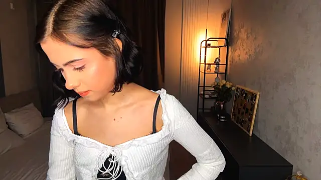 EhtelVesperman online show from March 2026 03:13:02 PM