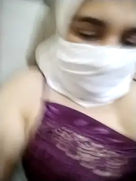 SiiiMSiima online show from March 2026 08:38:01 PM