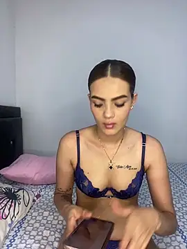 isabella-hot12 online show from May 2026 06:11:01 PM