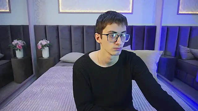 RonBevs online show from June 2026 08:25:02 PM