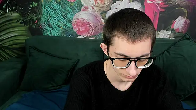 RonBevs online show from April 2026 07:50:02 PM