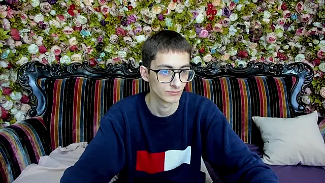 RonBevs online show from May 2026 08:51:02 PM