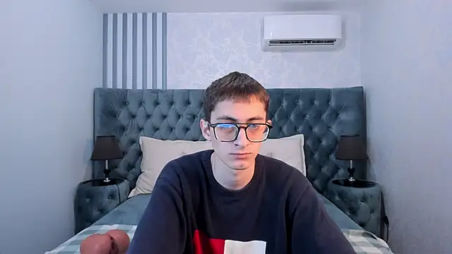 RonBevs online show from May 2026 08:17:01 PM